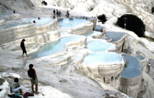 1024px-Pamukkale_12