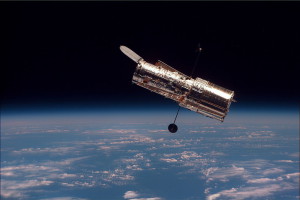 1024px-Hubble_01