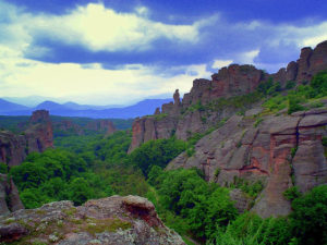 800px-Belogradchik_creeks