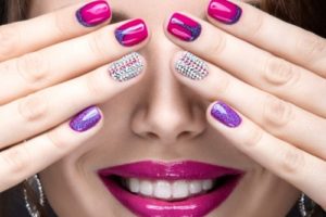 nokti-manikiur-tendencii-krasota-manicure-1-227382-500x334