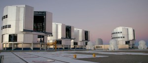 1280px-Paranal_platform