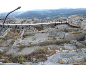 bulgaria-perperikon-castle-remains