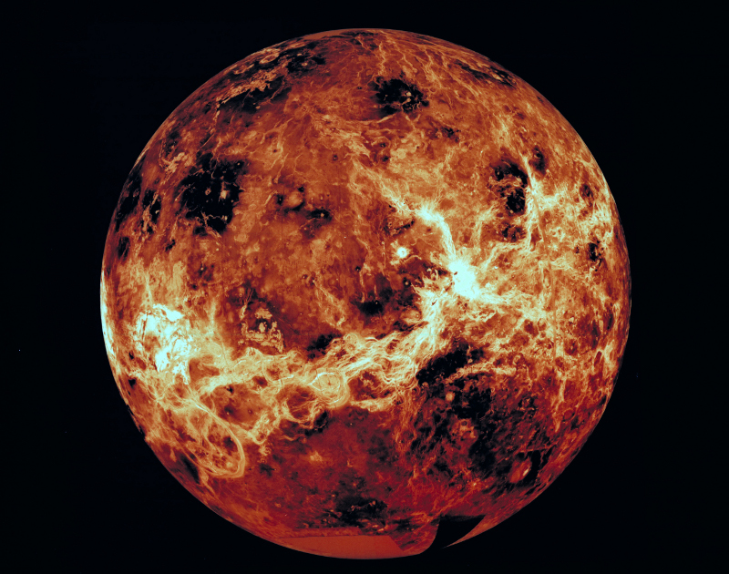 003240 Венера – Земята, но в ада